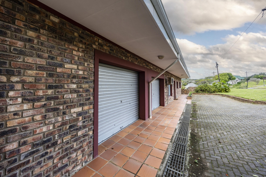 4 Bedroom Property for Sale in Cintsa East Eastern Cape